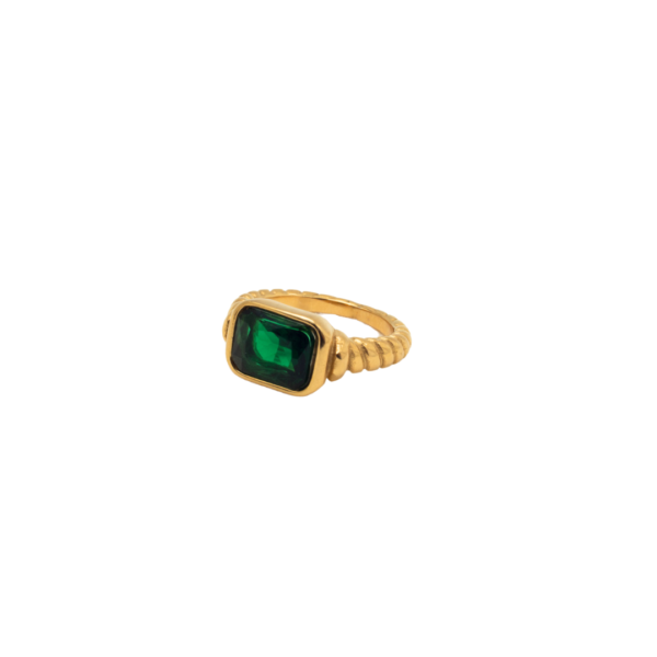 Green Stone Hringur